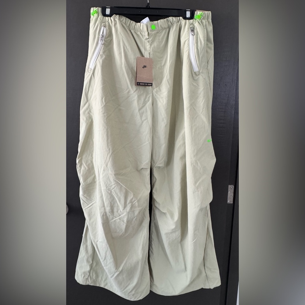 Nike Project F.R.O.G Parachute Pants L Olive Aura Green Strike Wide Leg - Picture 3 of 6